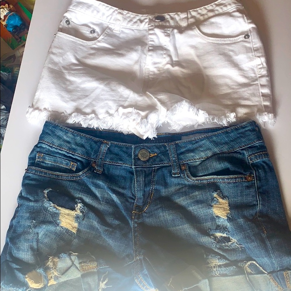 White and blue Jean shorts